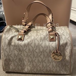 Michael Kors Grayson large satchel
